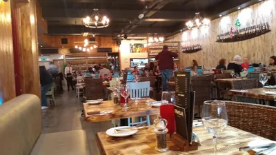 Top 12 American restaurants in Central Barnsley