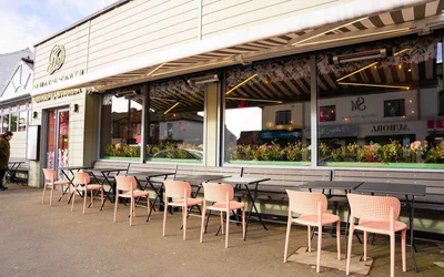 Best of 10 fusion restaurants in York in Salford