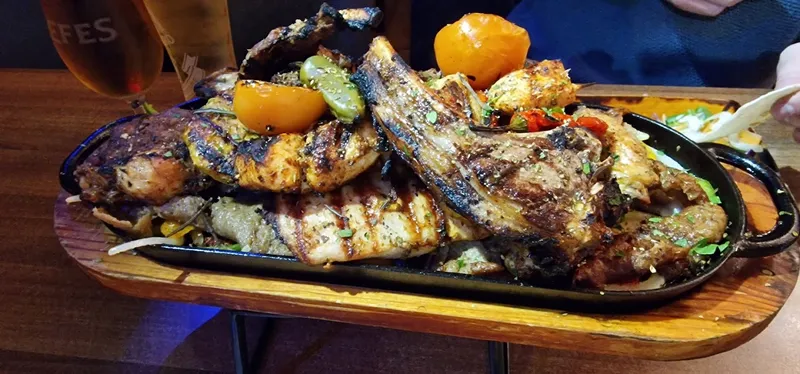 Dino's Bar & Kitchen Restaurant Monton
