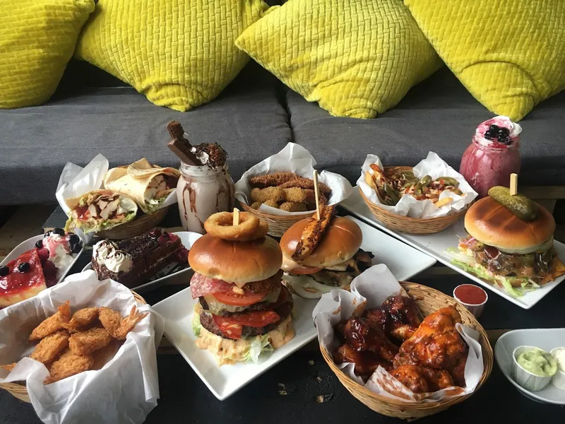 Eat n Chill