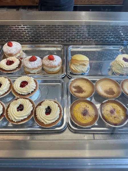 Canella (Formerly Panaderia Blue)