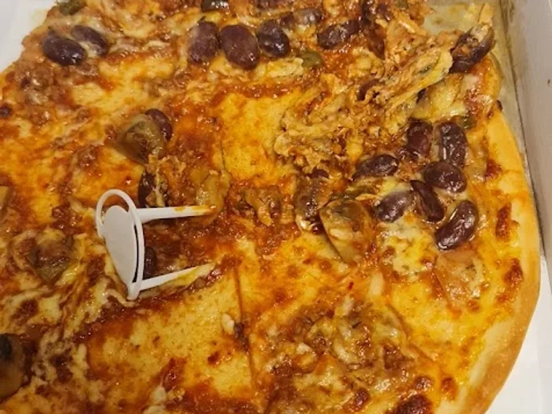 Ellies Pizzeria