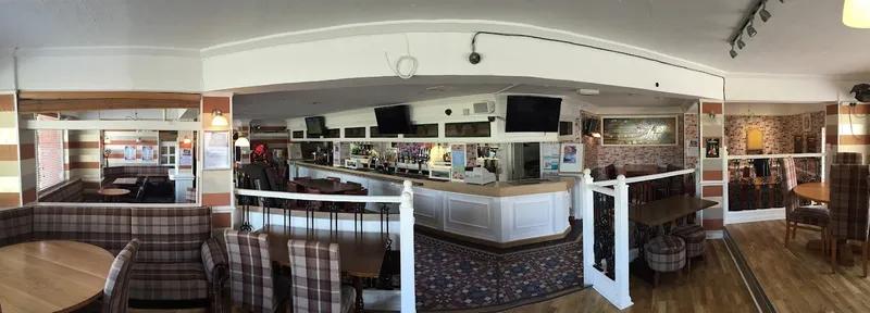 Streetbridge Inn