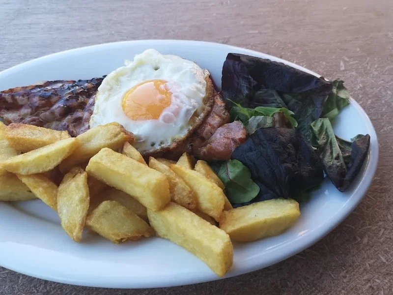 Three's A Crowd | Leeds