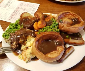 roast beef in Calderdale