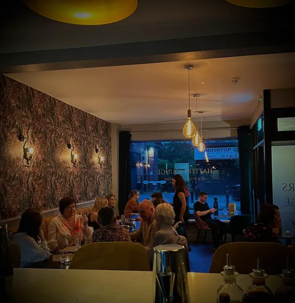 Hatters Lounge