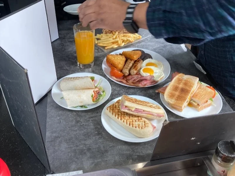 Papa's Cafe and cuisine