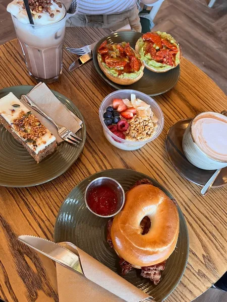The Middle Coffee House Ltd