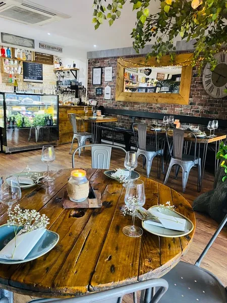 The Yard Bistro
