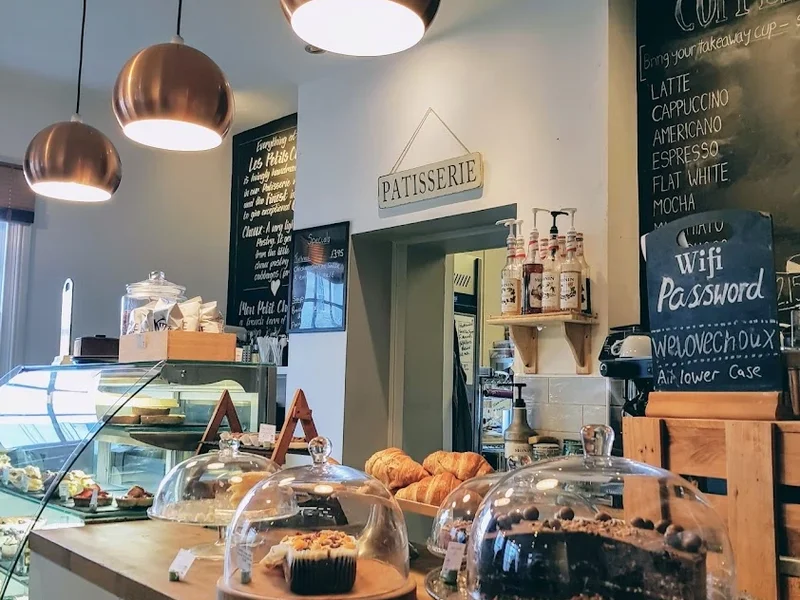 Café 11