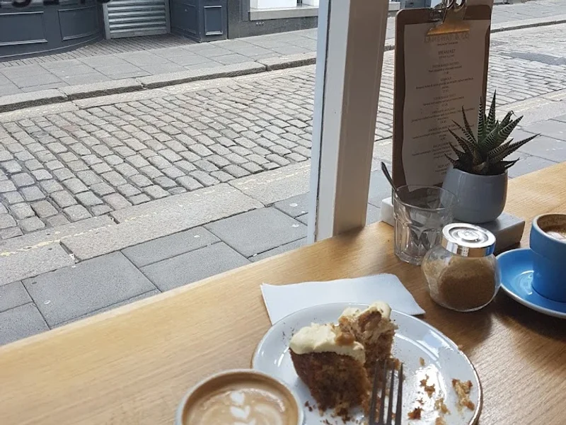 Laneway & Co