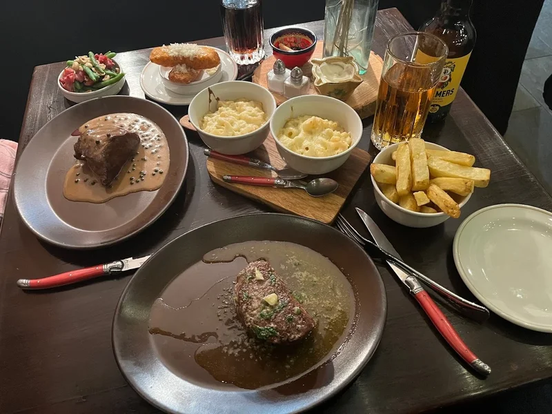 Aioli Restaurant by chris finnigan