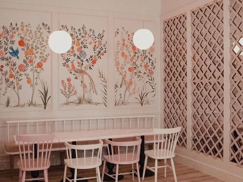 Flore - Cafe & Patisserie