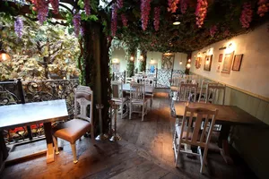 restaurants for groups in Newcastle upon Tyne