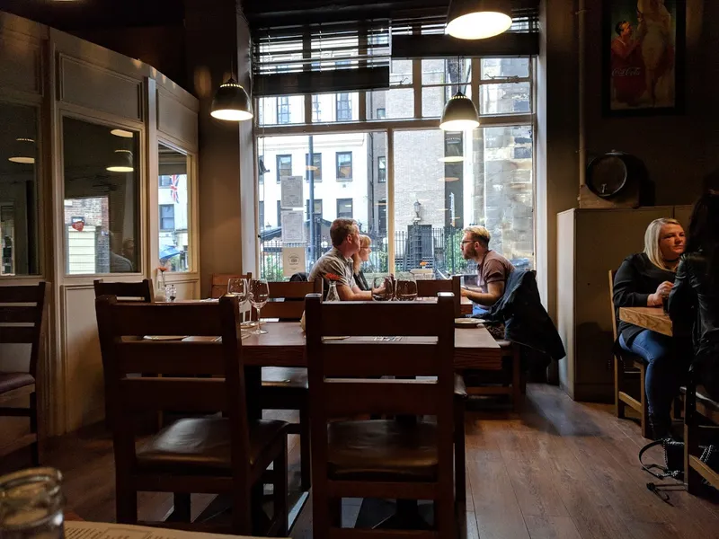 Prima Restaurant