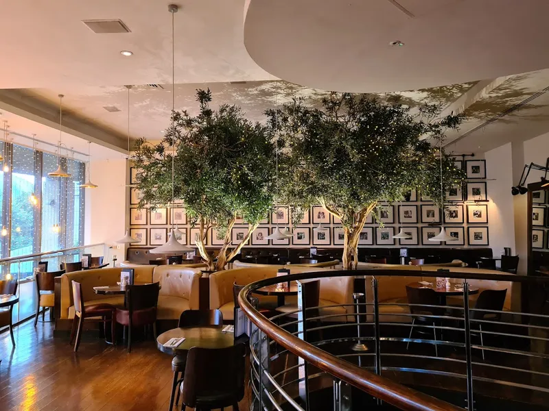 Gusto Italian
