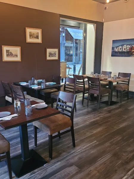 Simply Greek Brunch House