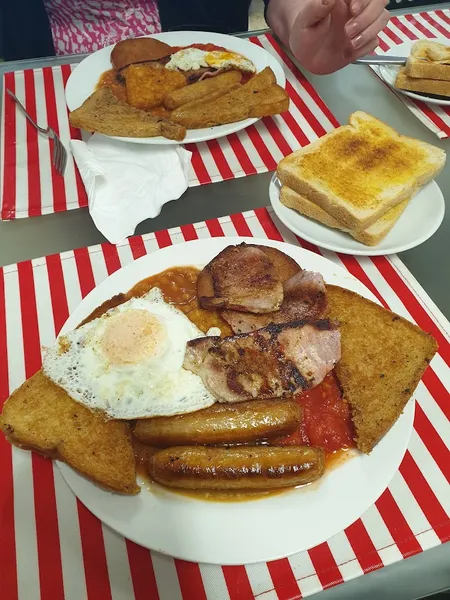 The Globe Cafe
