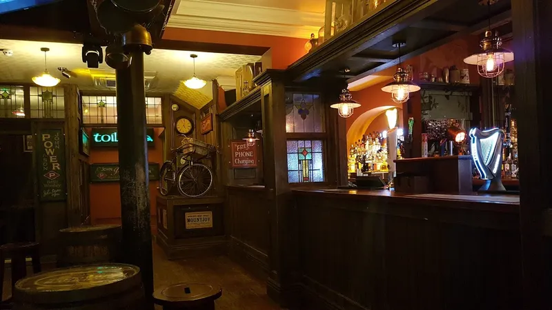 Molly Malone's Irish Tavern