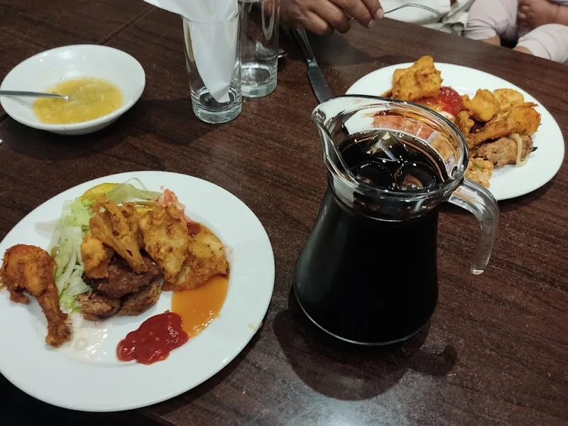 Al WAALIS Restaurant