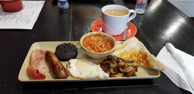 Cafe 22 Delicatessen