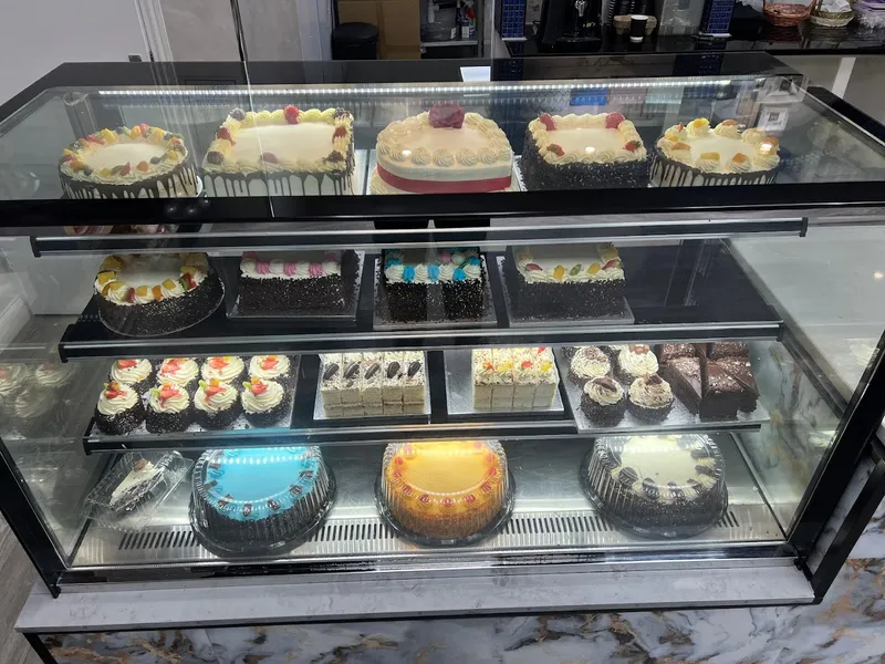 Royale Bakery