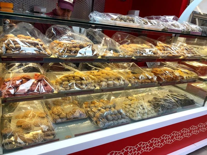 Nafees Bakers & Sweets Lilycroft Bradford