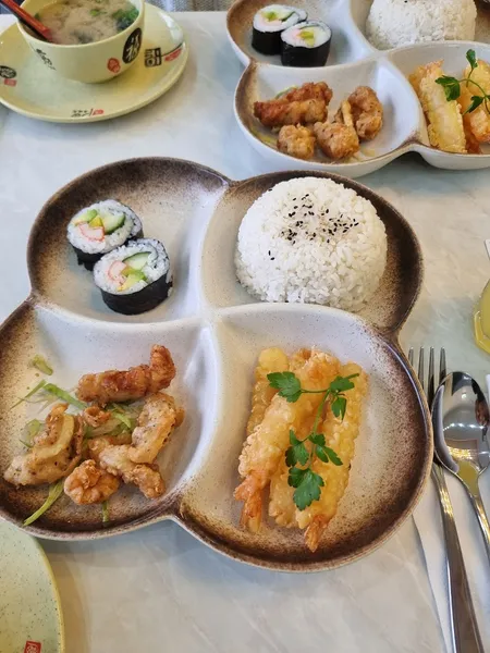 Seoulful Rolls