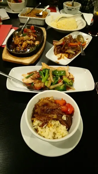 Dynasty Restaurant