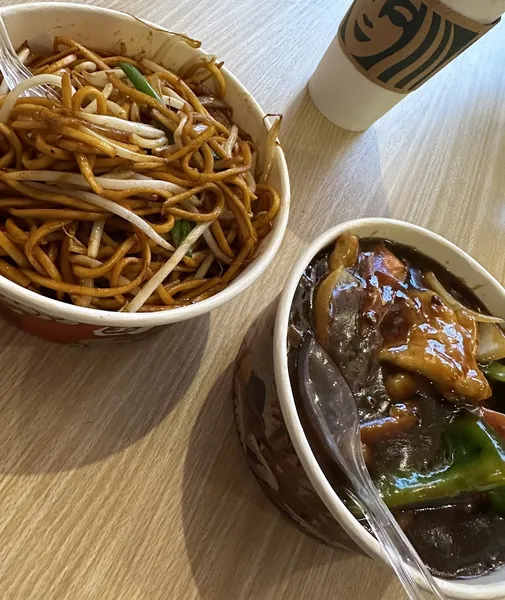 Moon Tea Chinese Cafe