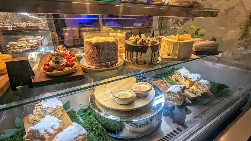 Just Desserts Bakery and Pizzeria