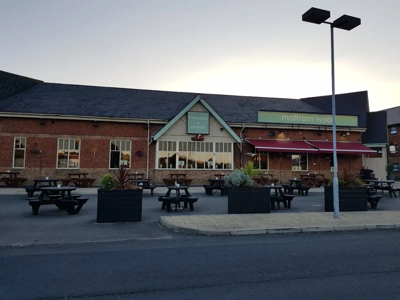 Mottram Wood - Pub & Carvery