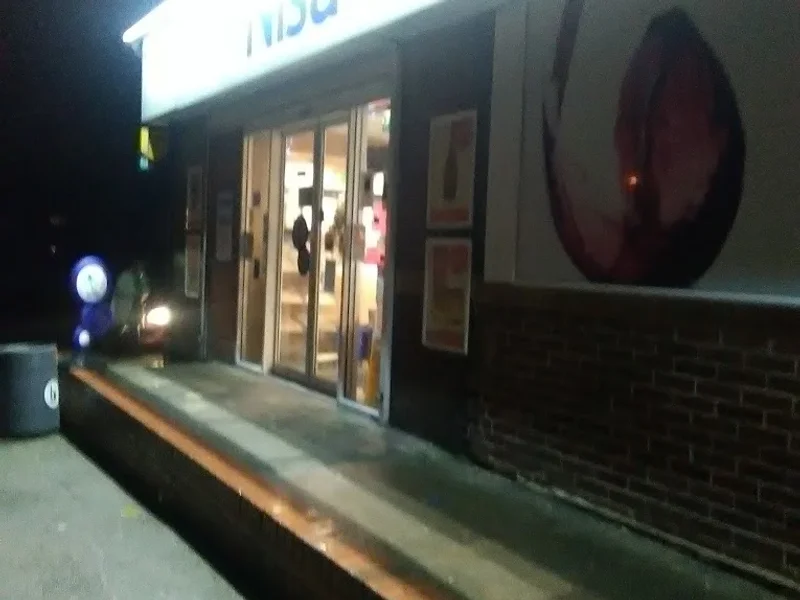 Nisa Local