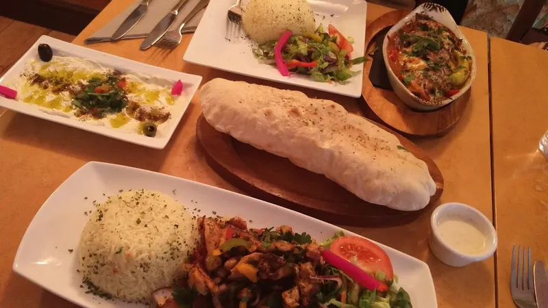 Med-one Restaurant