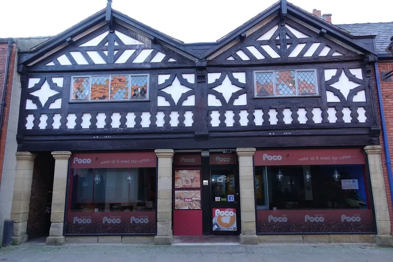 Poco Bar & Cafe