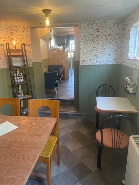 The Bridge Cafe & Bistro