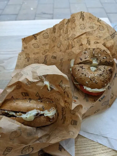 Bagel Factory Leeds Station