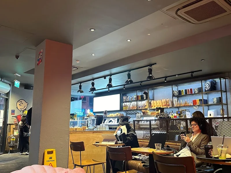 Black Sheep Coffee & Cocktails