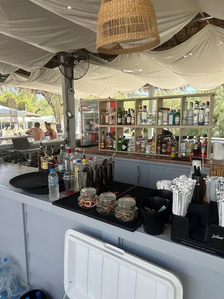 Talgo Beach Bar