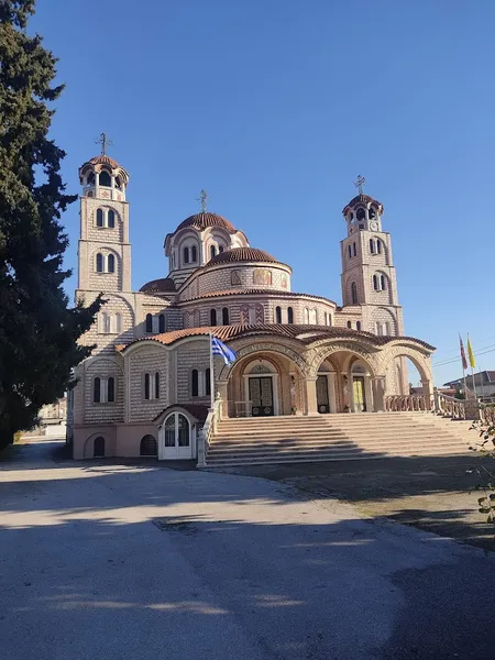 Ιερός Ναός Αγίων Κωνσταντίνου και Ελένης και Αγίου Ελευθερίου