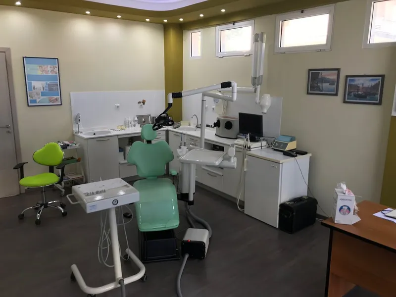 Dental Clinic Kouthouris Konstantinos, DMD (Sykia, Halkidiki)