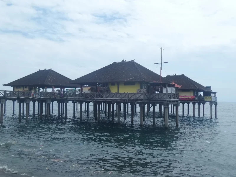 Restaurant Terapung Ex. Pelabuhan Buleleng