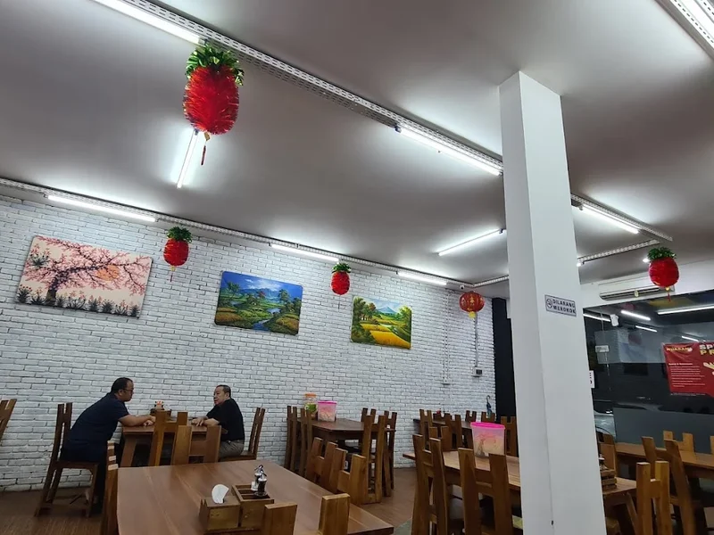 HUASAN CHINESE FOOD BALI