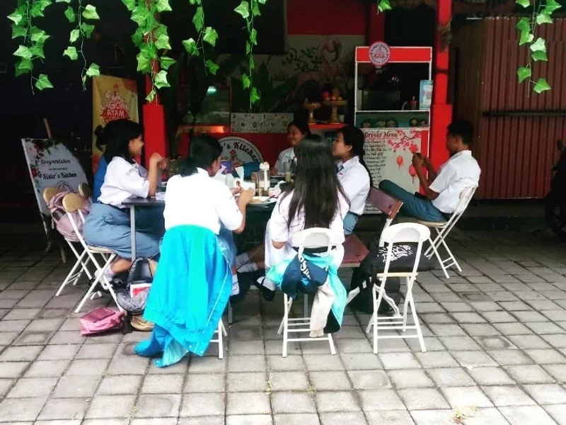 Sister's Kitchen Singaraja