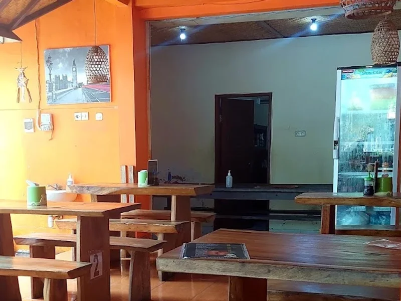 Warung Makan Made Chinesse Food