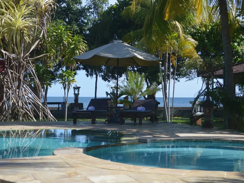 Bagus Beach Resort Lovina