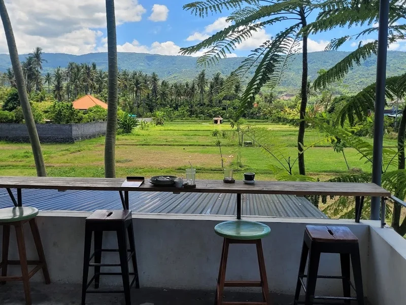 COFFEENOSKY Coffee & Eatery