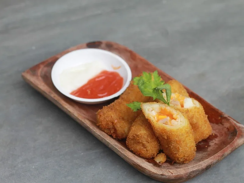 Hanga Coffee & Eatery