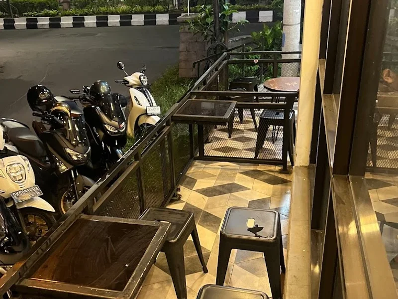 BELIKOPI. GIANYAR BALI