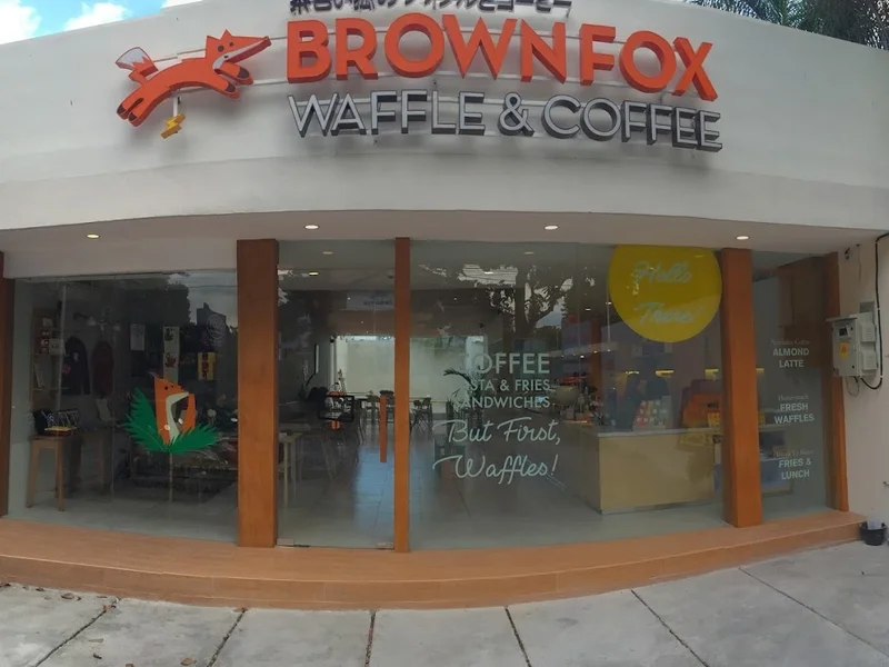 BROWNFOX Waffle & Coffee